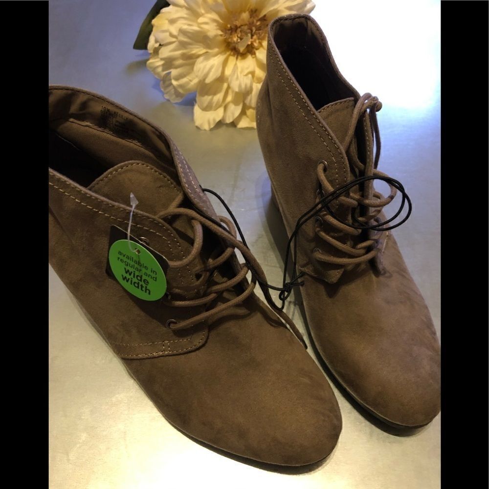 Arizona suede booties 